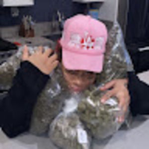 Meet your Posher, Etala